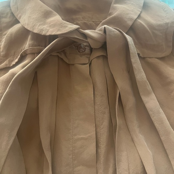 See by Chloe Seda silk button blouse 2
Absolutely darling Chloe blouse in brown - Picture 6 of 8